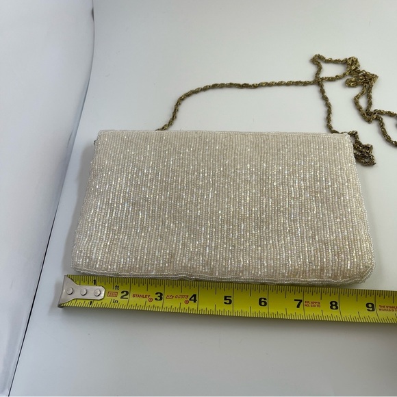 Vintage La regale Ivory White Cream Beaded satin purse clutch bag - Picture 11 of 16